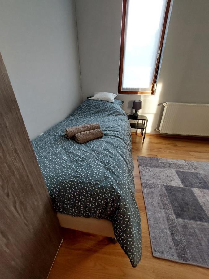 Csaladbarat Vendeglak Szegedi Maganszallashely 9 Fo Reszere, Nagycsaladok Es Barati Tarsasagok Reszere Luaran gambar